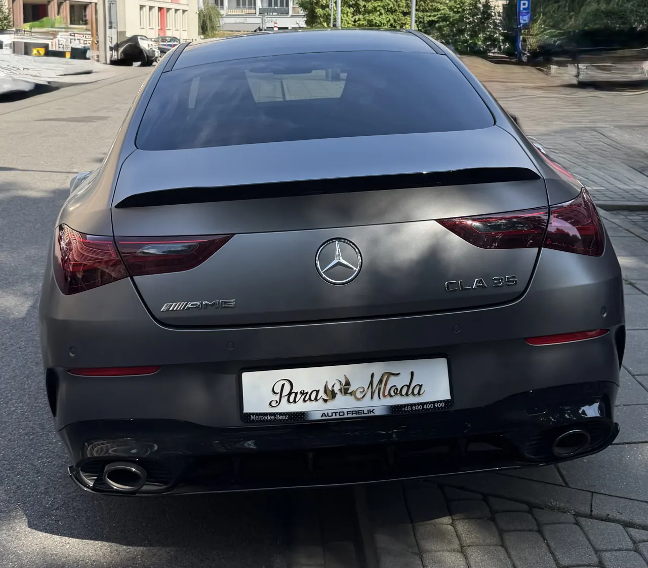 Dekoracja z tyłu